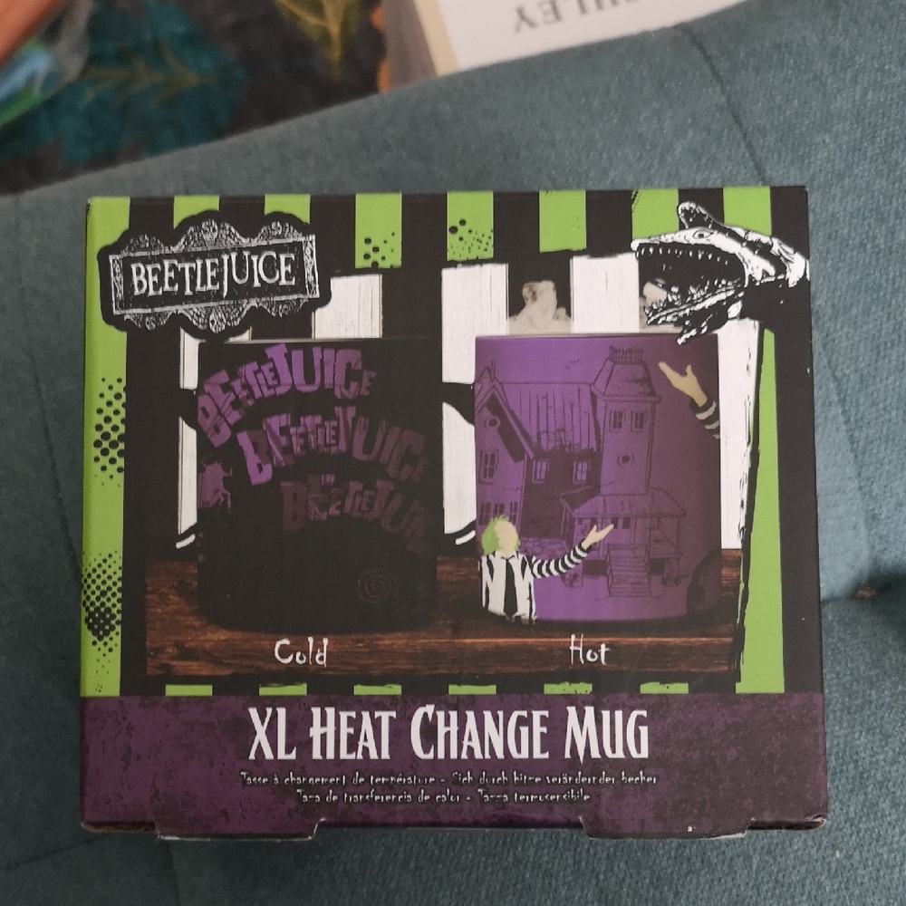 Beetlejuice XL Heat Change Mug Purple Brand New In Box